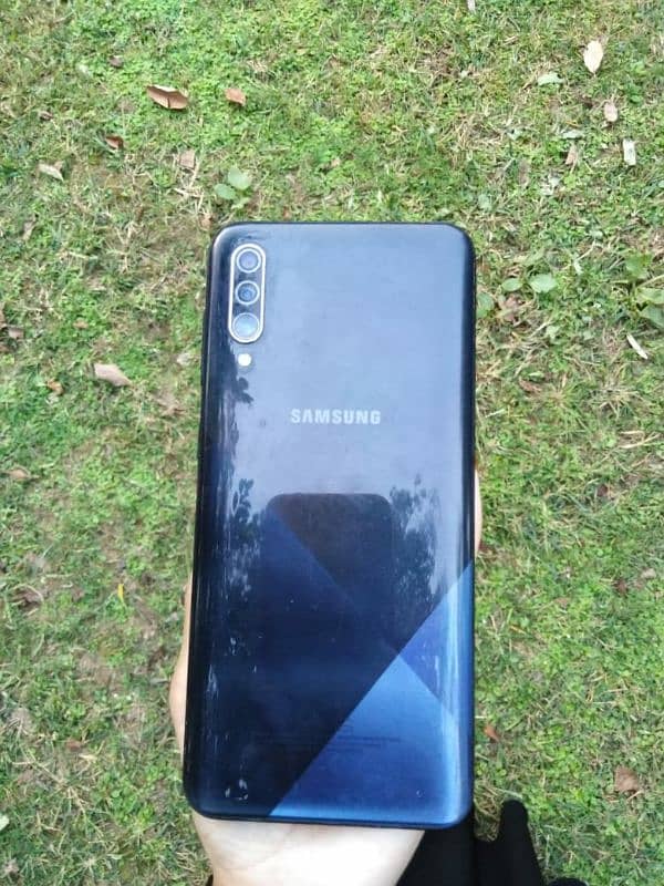 Samsung Galaxy A30s 5