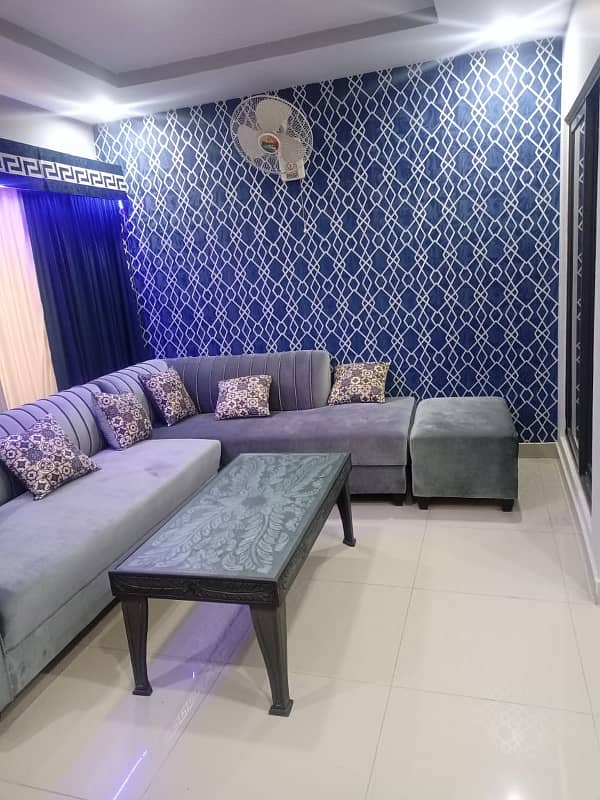 Par Day short time One BeD Room apartment Available for rent in Bahria town phase 4 and 6 empire 3