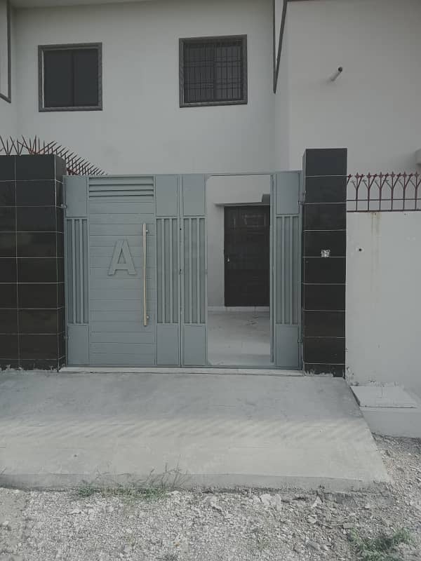 House for Sale 1 unit Ground +1 17