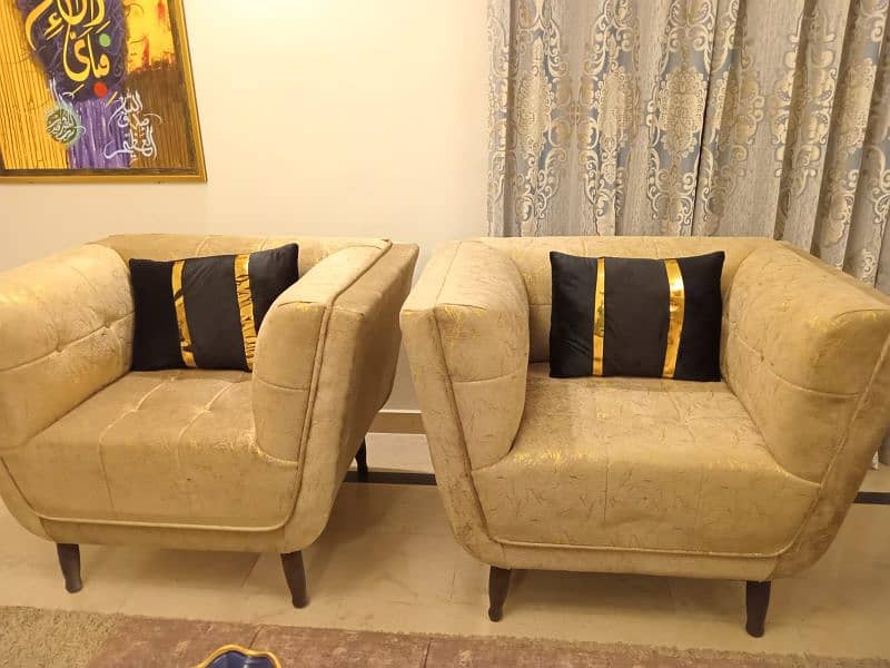 7 seater sofa set 0