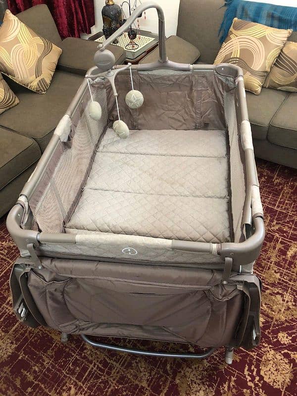 Baby cot (Foldable) 2