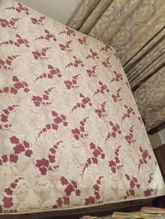 Spring mattress in good condition 0