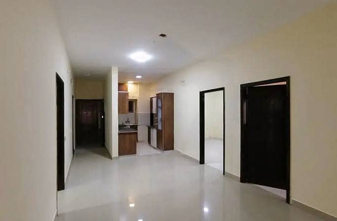 Hermain royal residency 4 bed dd available in gulshan-e-iqbal block 1 4