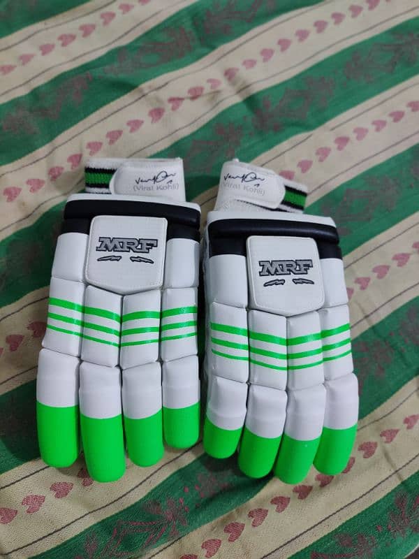 Cricket Batting Gloves Brand MRF Virat Kohli Addition 5