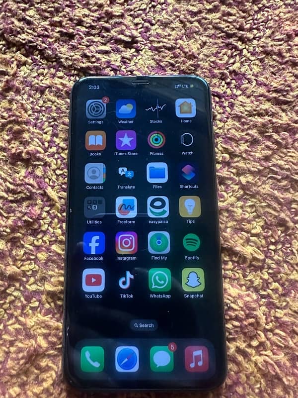 iPhone Xs max ( Dual physical simes PTA Approved ) 2