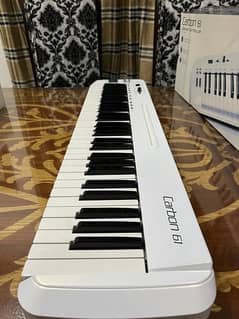 Midi Controller Carbon 61