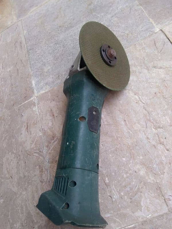 drill 12 volt with battery other cutting saw 2