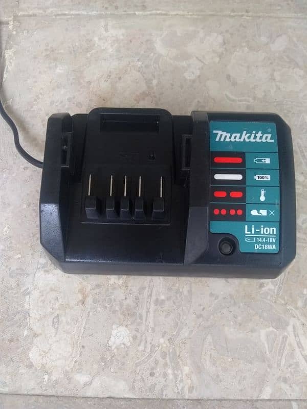 drill 12 volt with battery other cutting saw 7