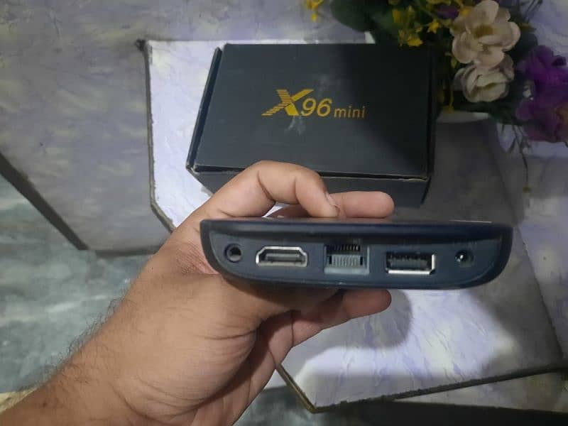 X 96 mini 8GB Ram 64 GB memory Full warrenty ( Smart TV android Box ) 1