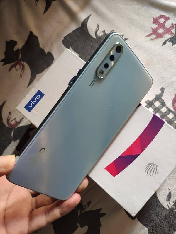 Vivo S1 Excellent condition 4/128 for sale With Full box 2