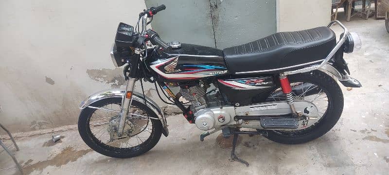 Honda CG-125 2015 12