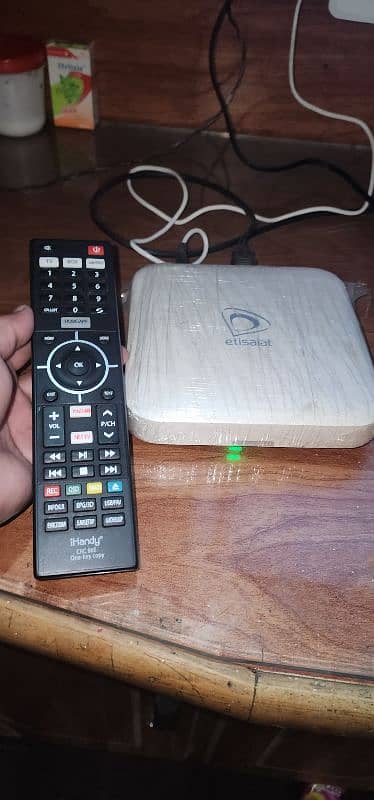 ETISALAT ANDROID BOX 1