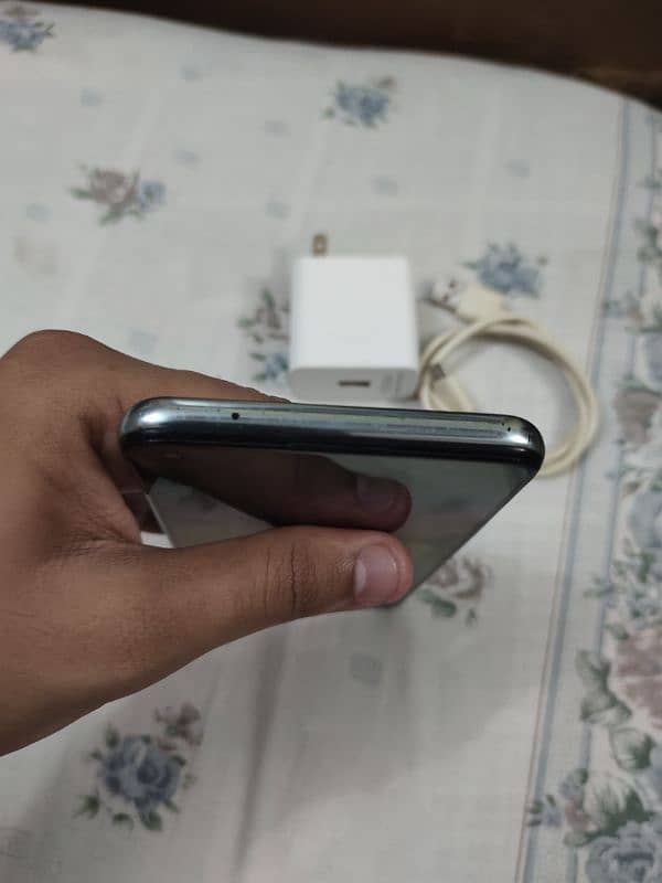 OPPO Reno 6 ( Only Set+ Charger ) 4