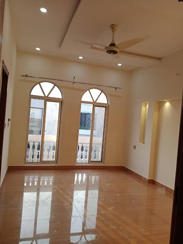 11 Marla Luxury Upper Portion Available For Rent In Ghaznavi Block Sector F Bahria Town Lahore 10