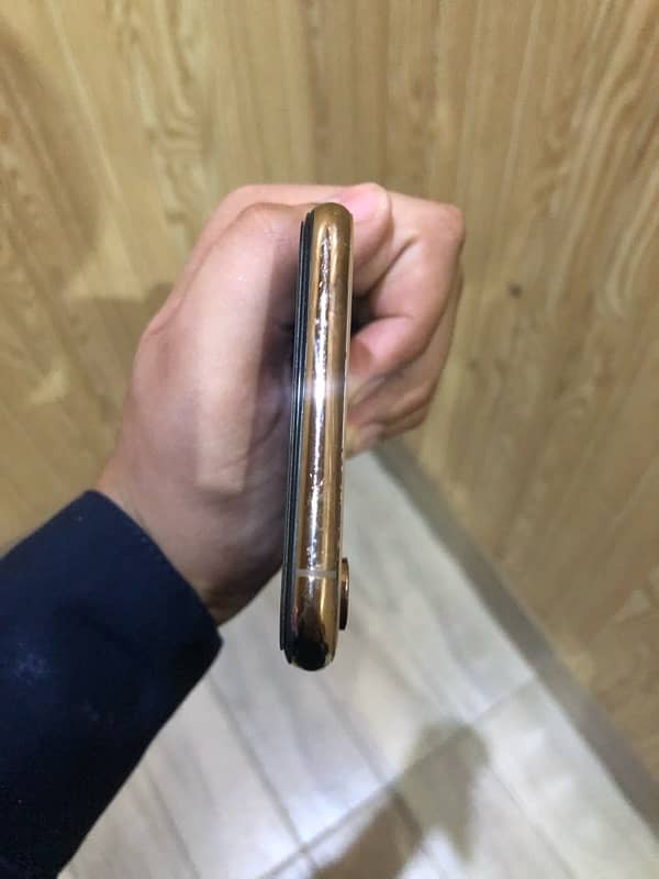 iphone xs max 64gb 4