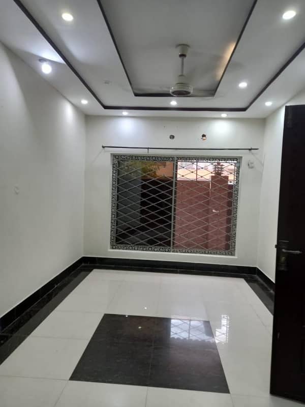 5 Marla House For Rent In Paragon City Lahore 5