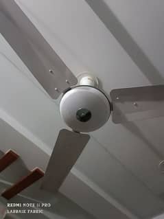 4 Ceiling fan for sale