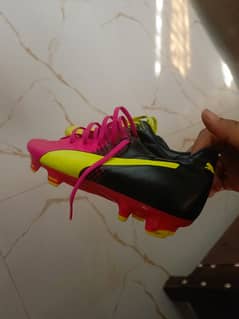 Football shoes