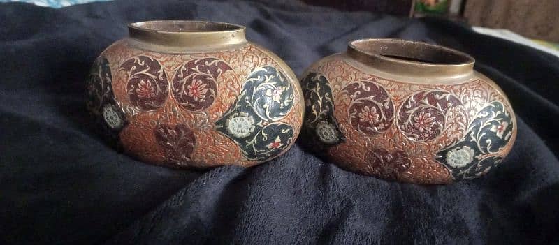 antique hindustani flower pots 0