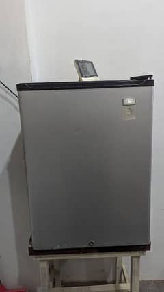 Mini Haier fridge 0