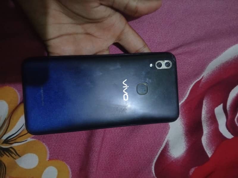 vivo v11 4