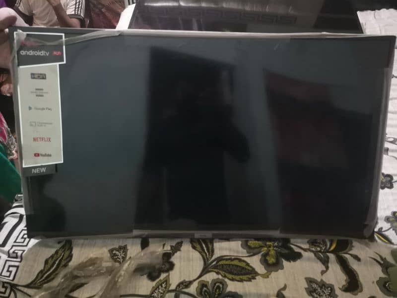 TCL android led panel brack 0