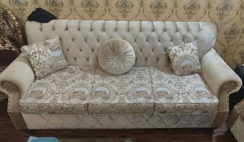 7 Seater Sofa 4