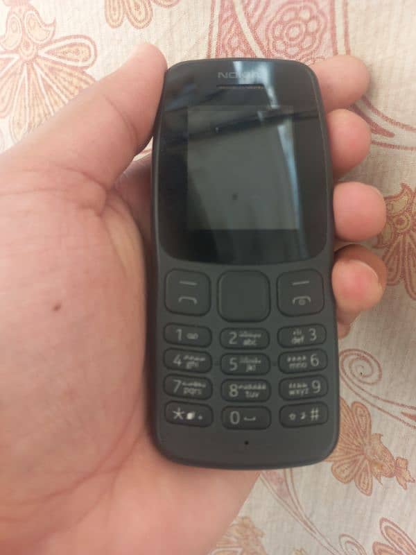 Nokia 105 in mint condition 3