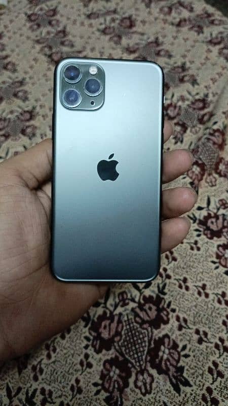 i phone 11 pro 0