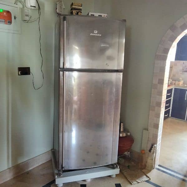 Dawlance fridge full size model 91996 2