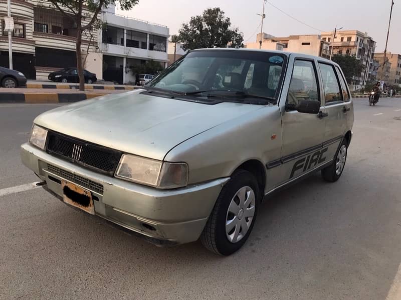 Good condition Fiat Uno 2009 better then mehran,alto,coure 3