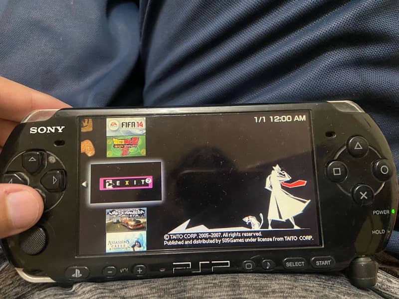 PSP 3000 slim model 12