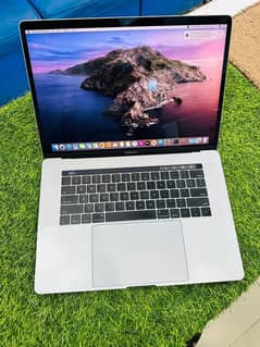 Macbook Pro 2017 (Touchbar) (15-inch)