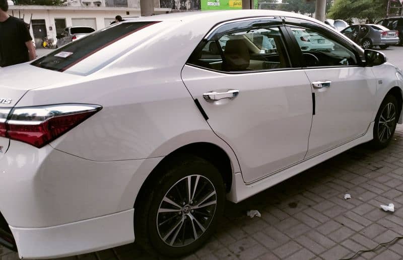 Toyota Corolla Altis 2021 6