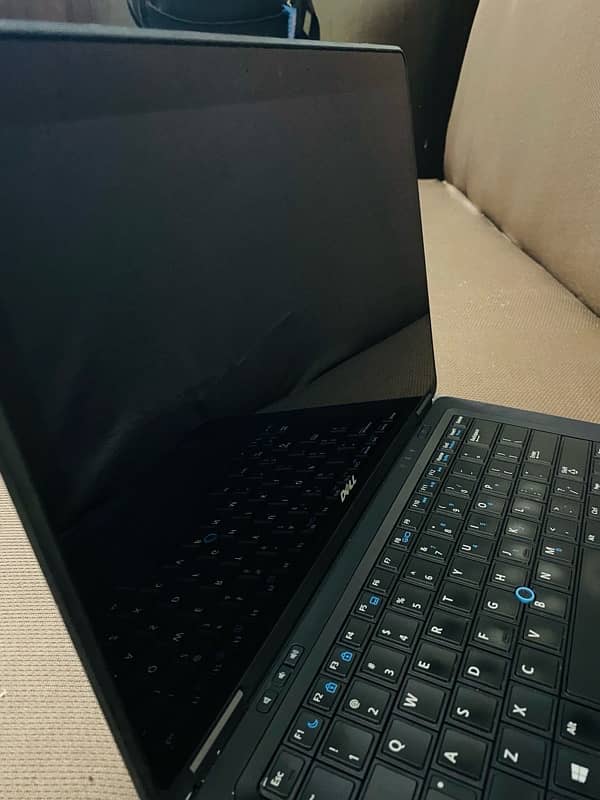 Dell latitude E7440 I5 4th 6