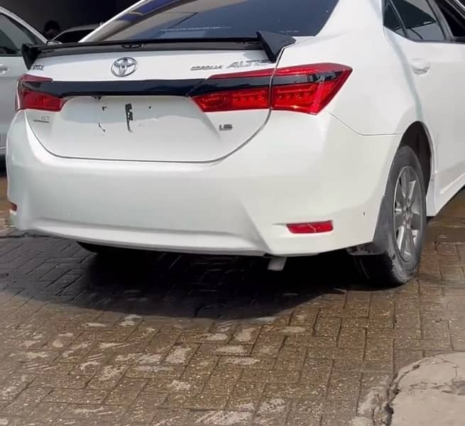 Corolla back light 2015 0