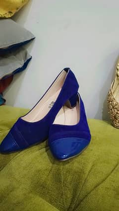 blue heels