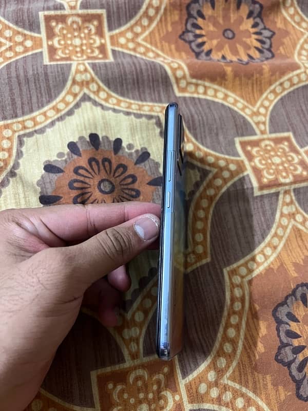 vivo v21 8gb/128gb 10/10 condition pta approved dual sim 2