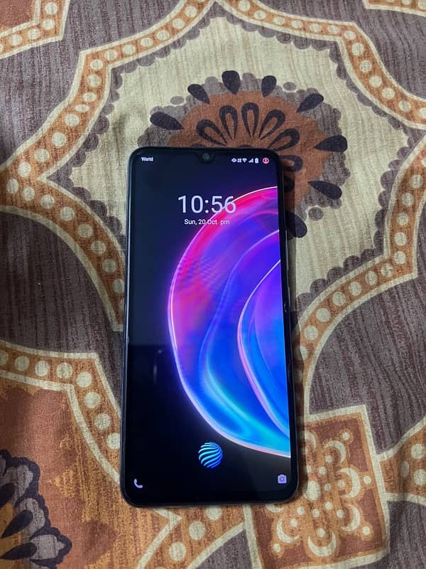 vivo v21 8gb/128gb 10/10 condition pta approved dual sim 4