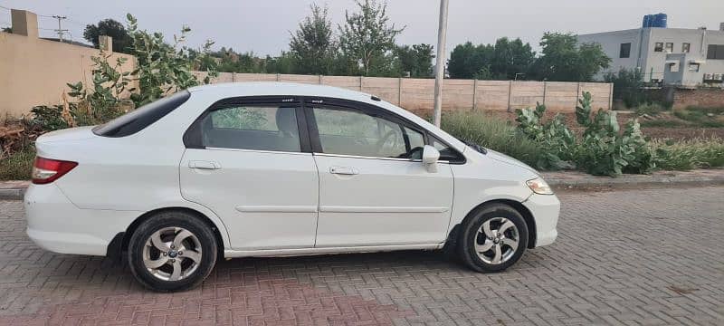 Honda City IDSI 2004 mint condtion 0