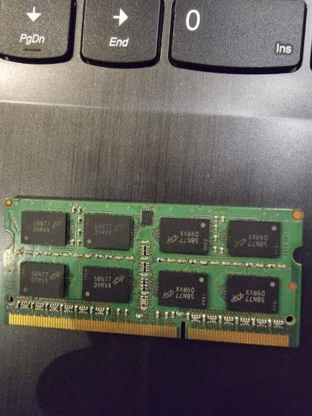 8GB DDR3 LAPTOP RAM 1200MHZ. 10/10 CONDITION 2