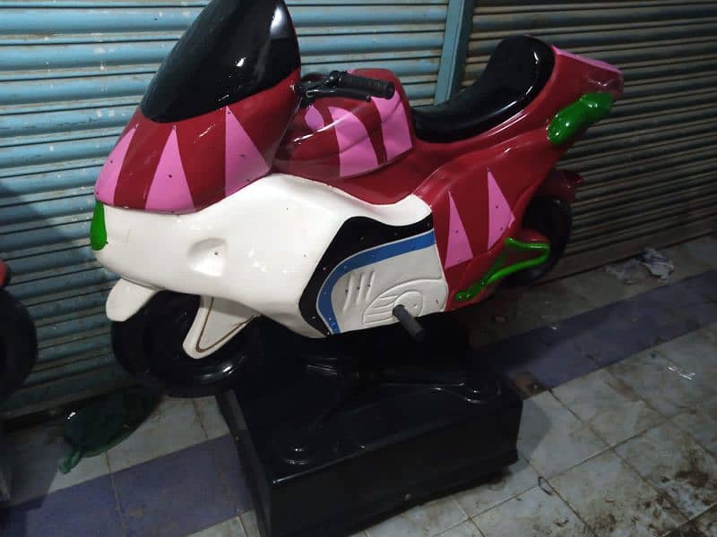 Token Coin 03152535497 Oprated kid Ride indor swing Joyland ٹوکن جھولے 3