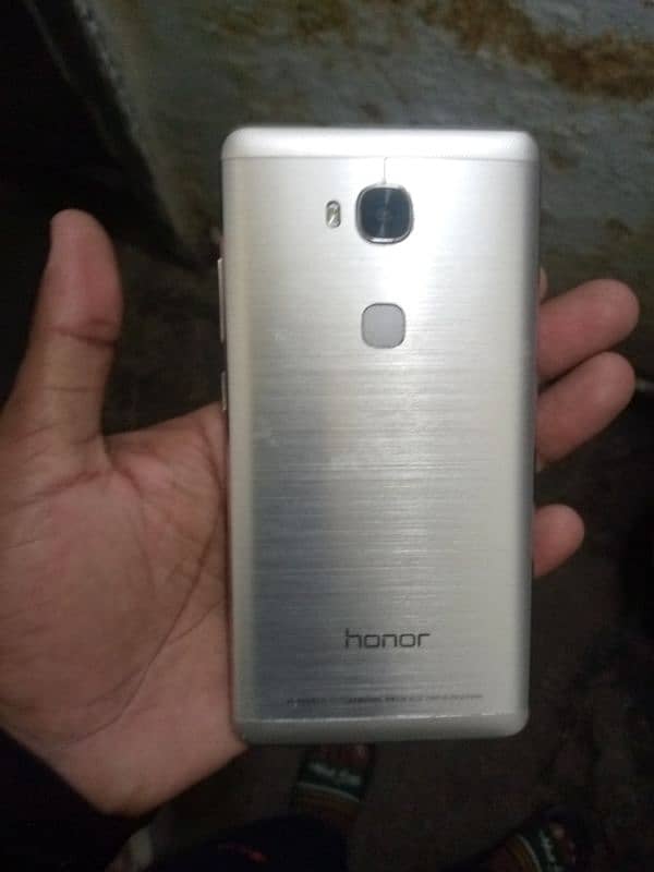 Honor 5x 2