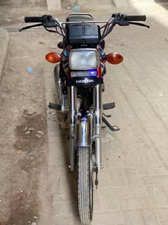 i m salling my honda 125 mint condition