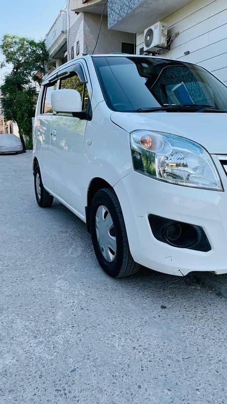 Suzuki Wagon R 2017 3