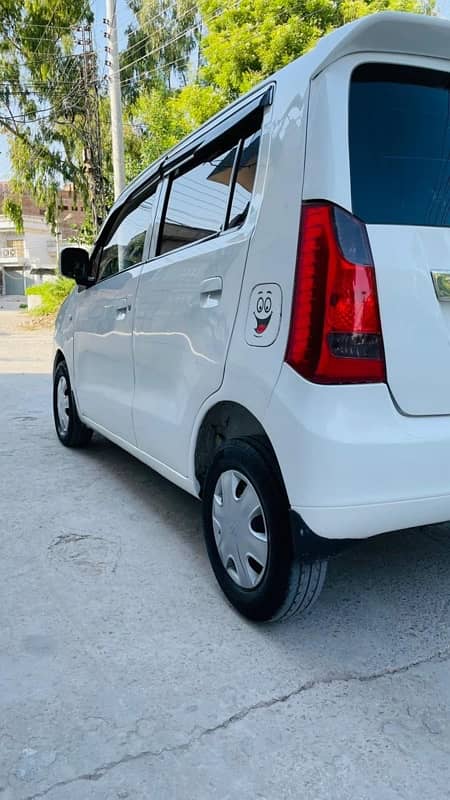 Suzuki Wagon R 2017 4