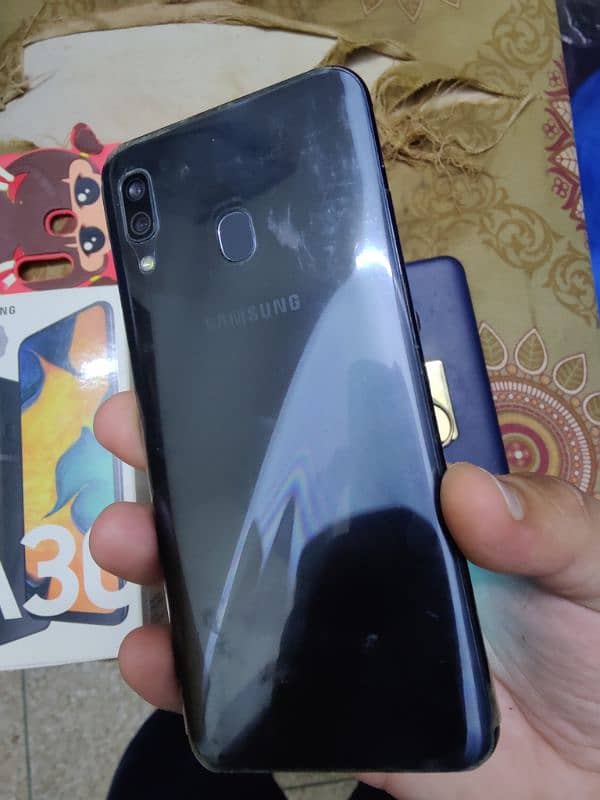 Samsung Galaxy A30 Official PTA with Box 1