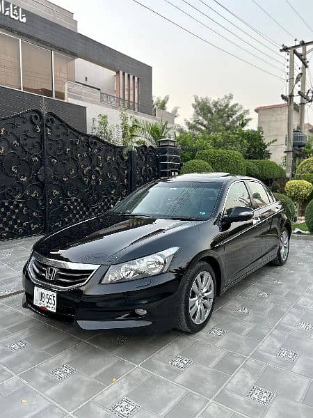 Honda Accord 2010 reg 2011 total original 13