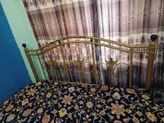 iron bed king size