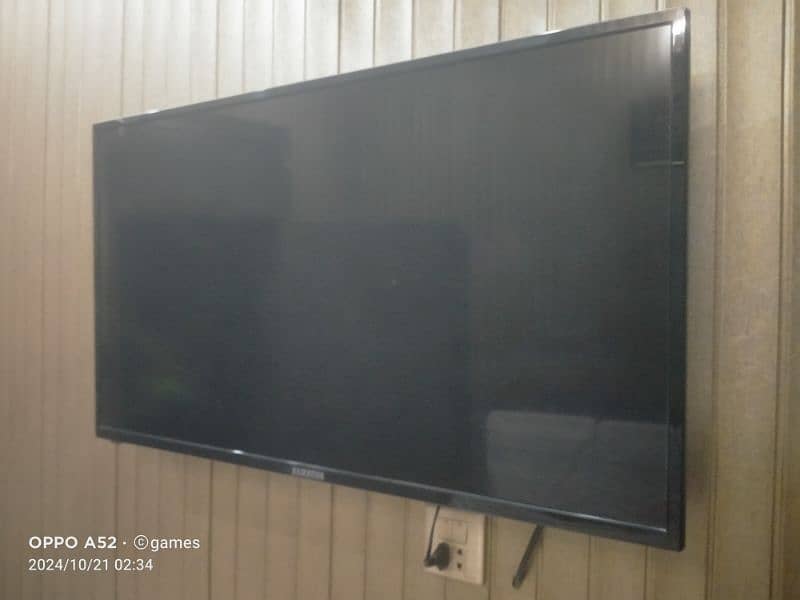 led 42 Inch 1